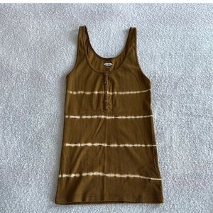 Old navy tie-dye tank